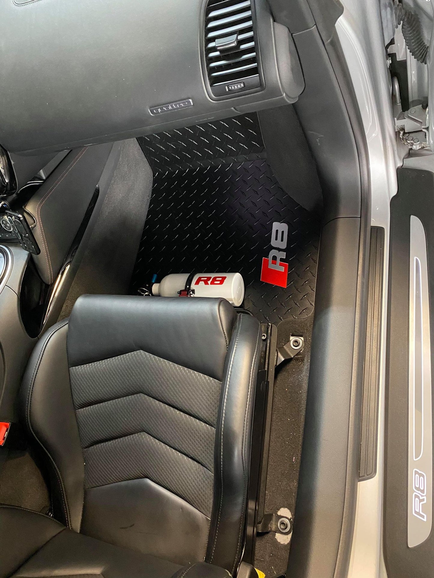 Audi R8 2009-2015 Gen 1