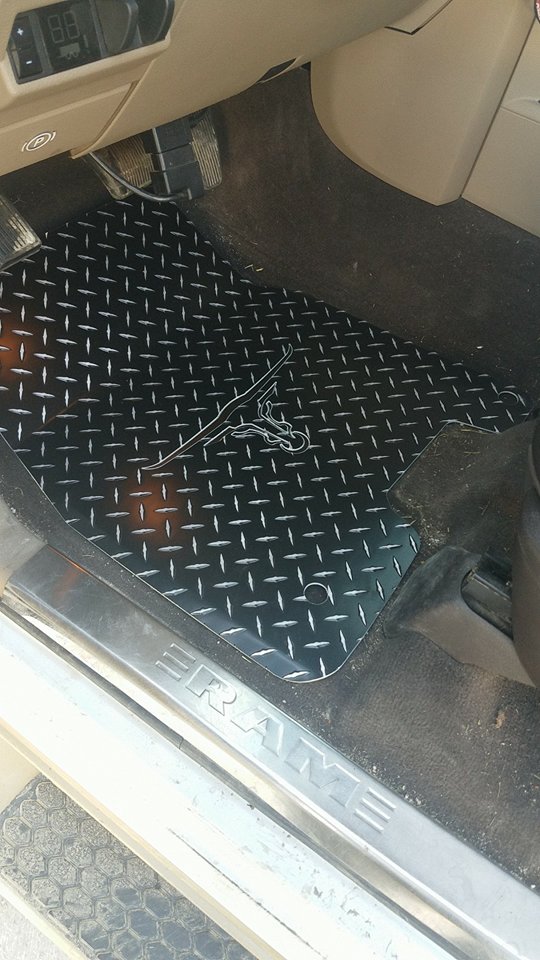 Dodge Ram 2009-2018 / 2019-2024 (1500 CLASSIC) 4th Gen