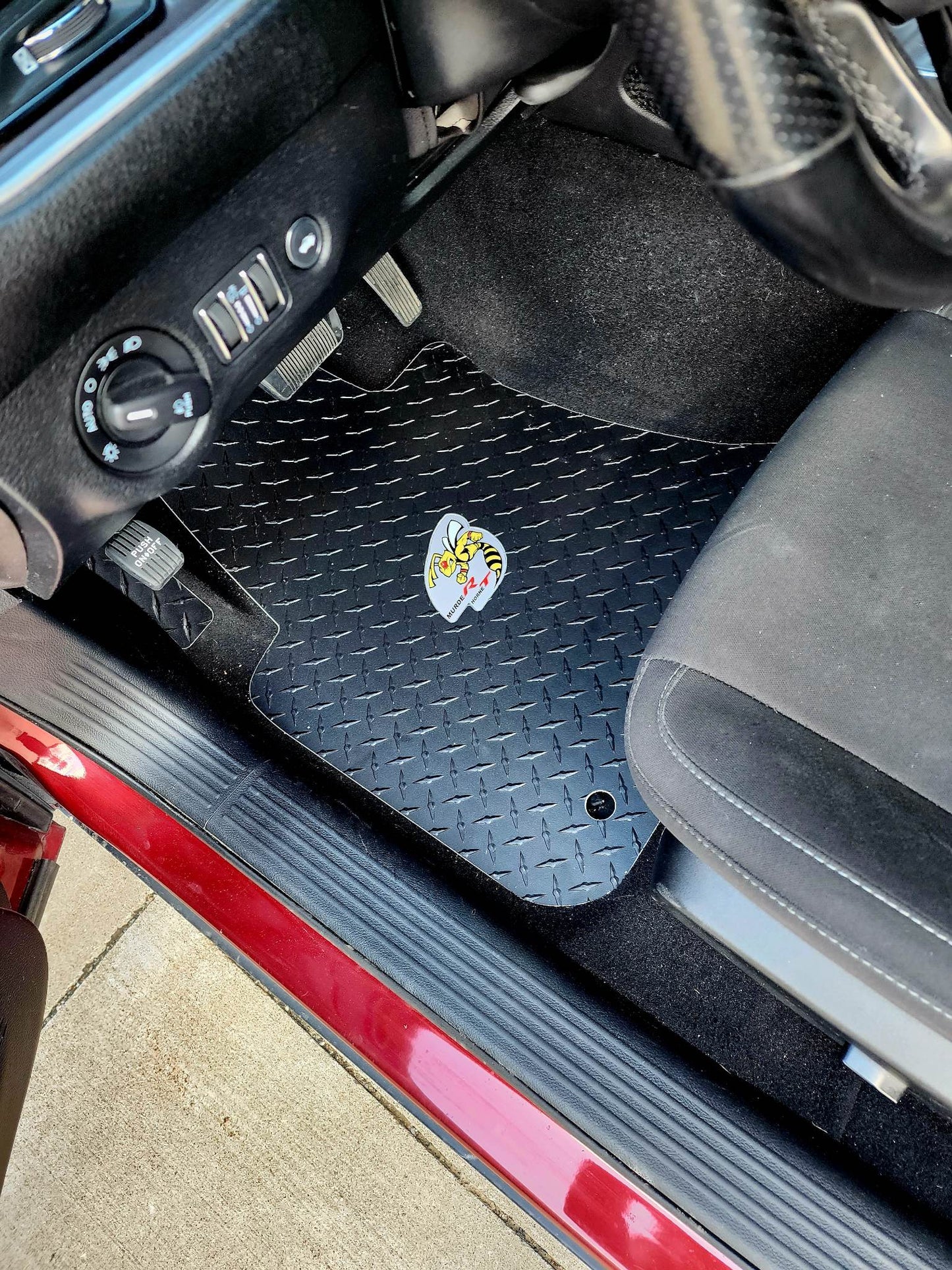 Dodge Challenger 2012-2023
