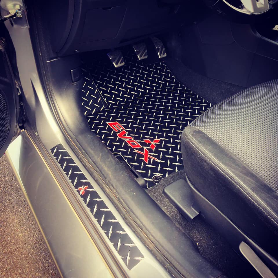 Mitsubishi Lancer 2008-2013
