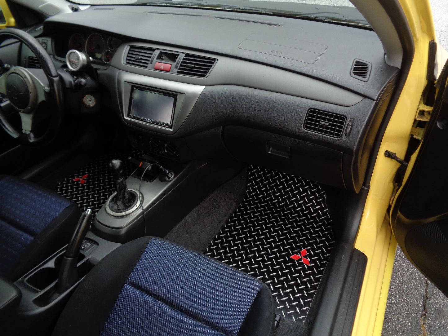 Mitsubishi Lancer 2002-2007