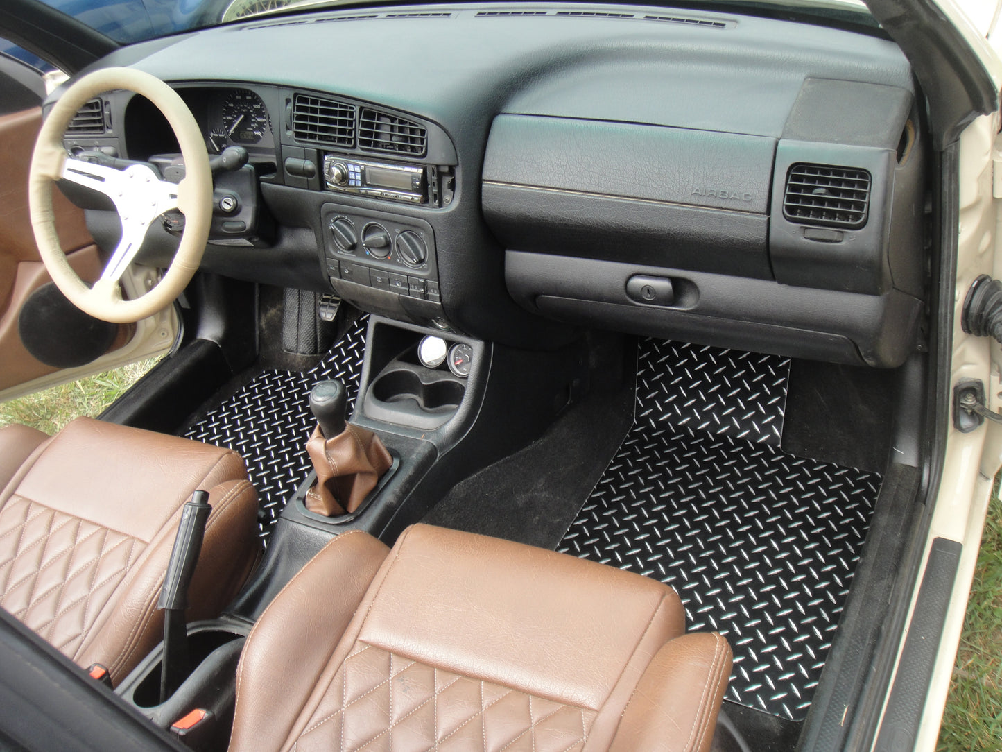Volkswagen Golf 1993-1998 MK III