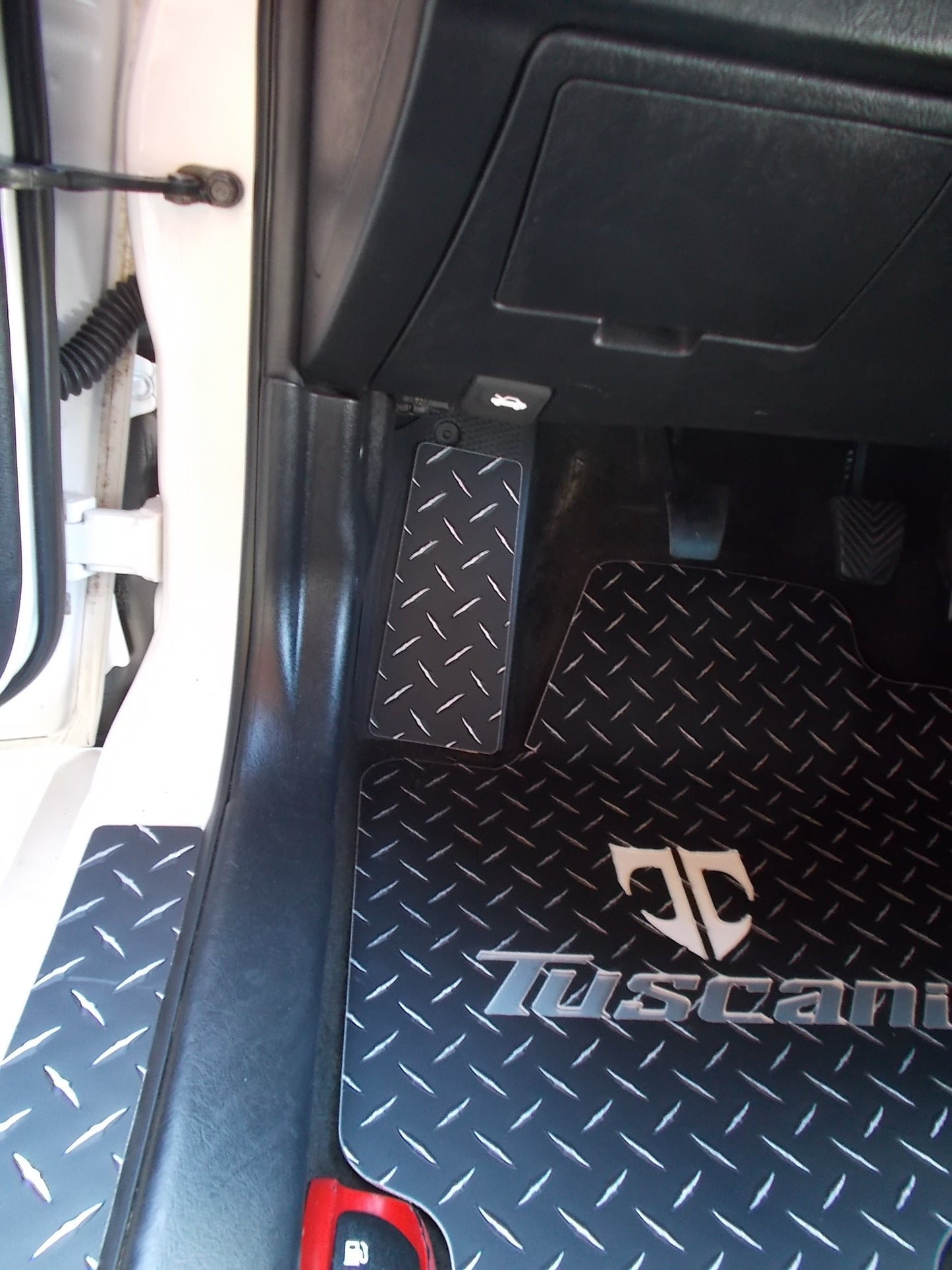 Hyundai Tiburon 2003-2008