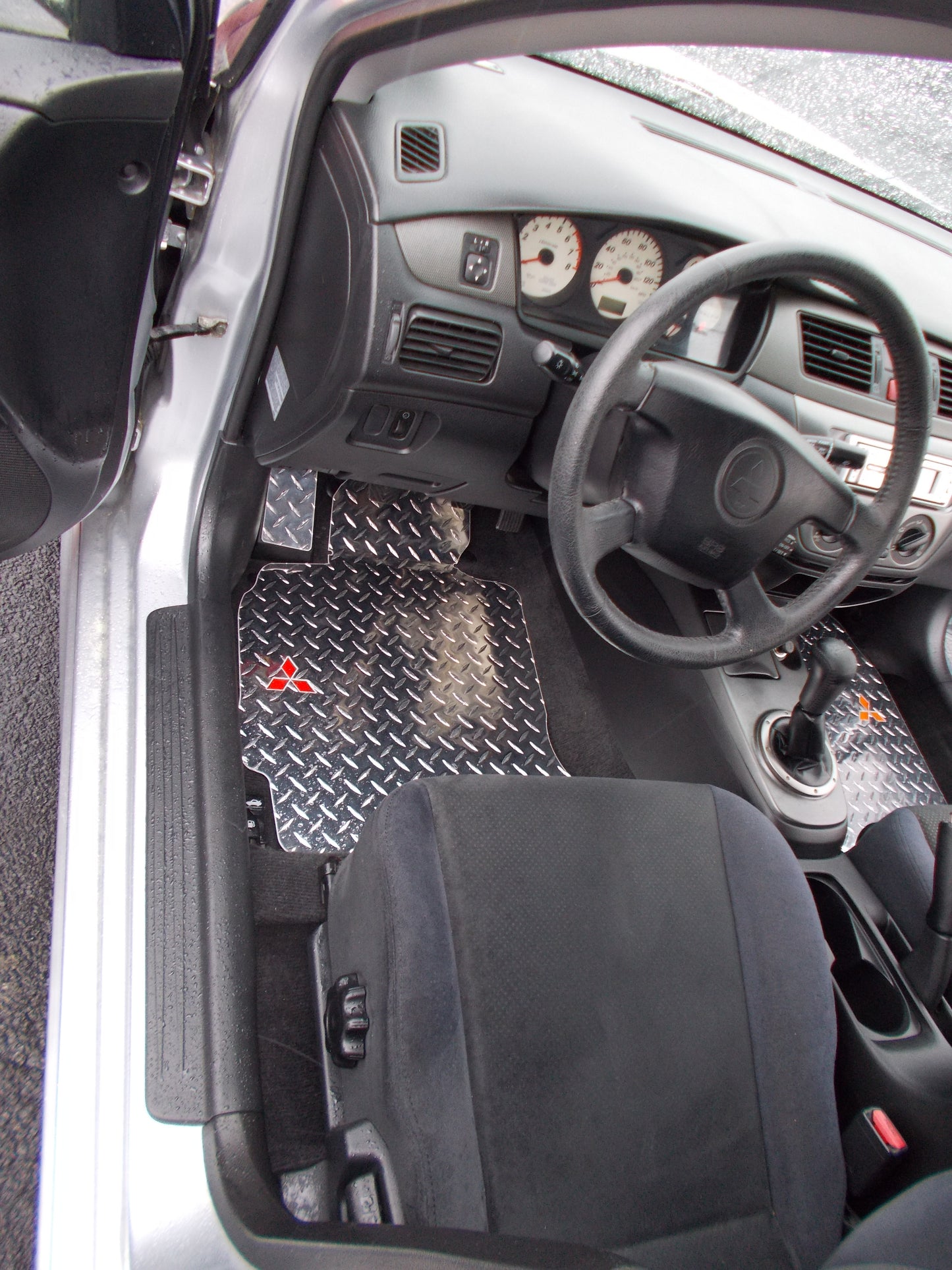 Mitsubishi Lancer 2002-2007