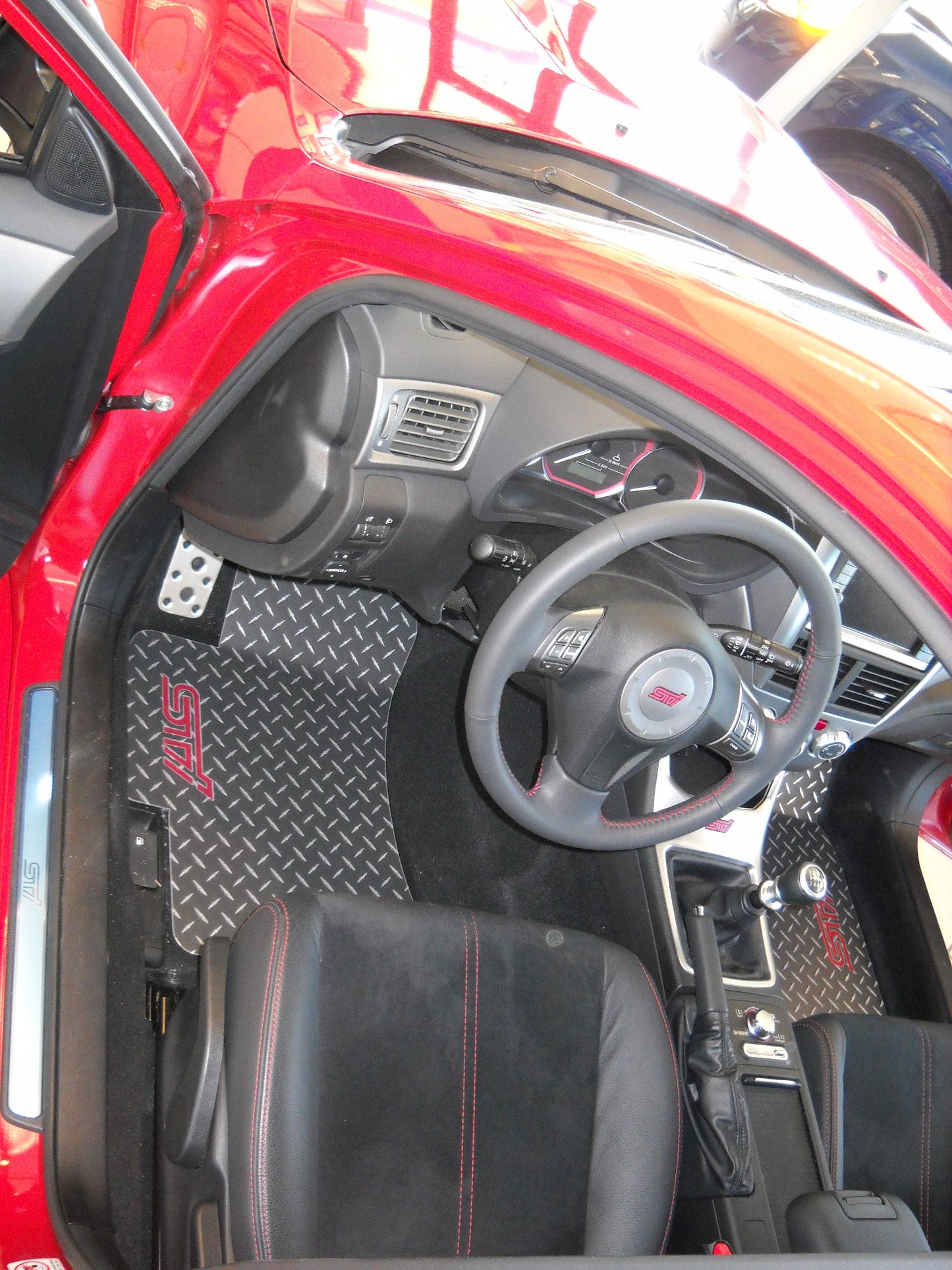 Subaru Impreza 2008-2014 WRX STI