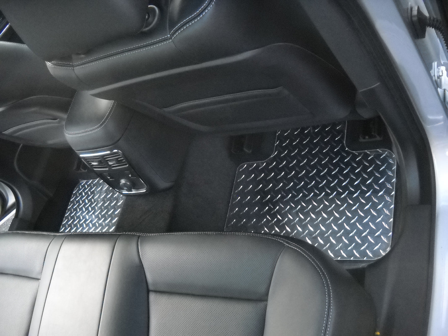 Chrysler 300 S SRT Swinger 2011-2023