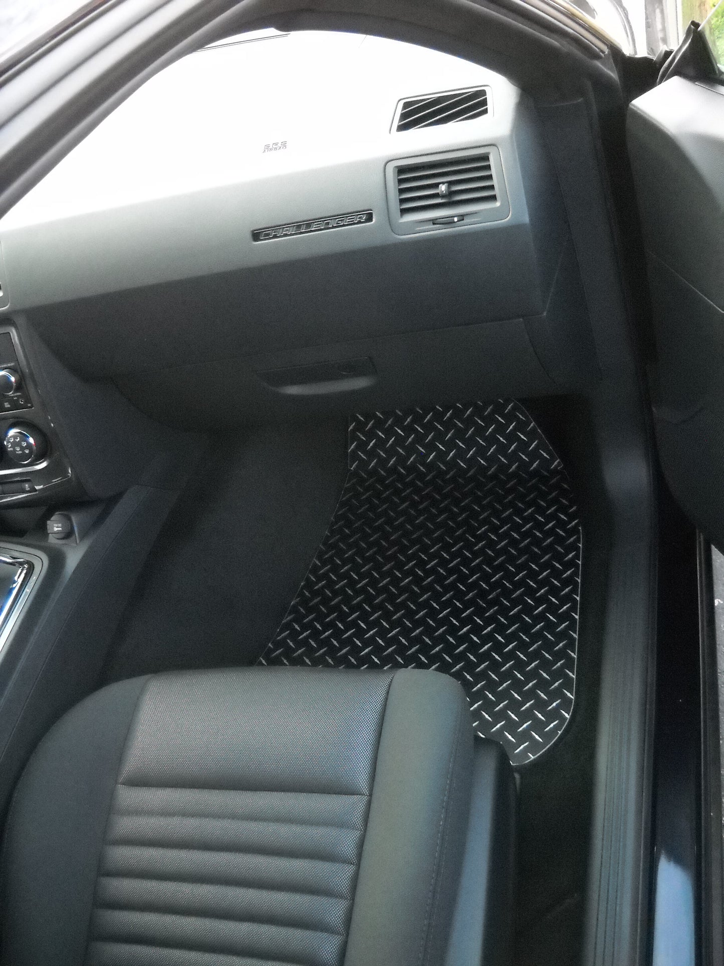 Dodge Challenger R/T SRT-8 2008-2011