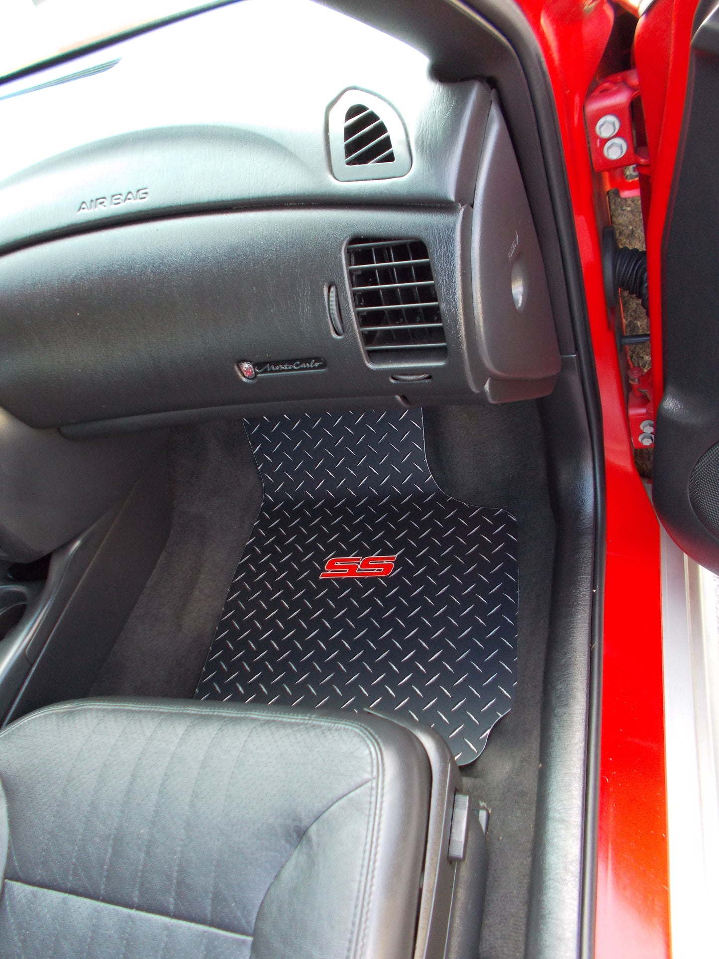 Chevrolet Monte Carlo SS 2000-2008
