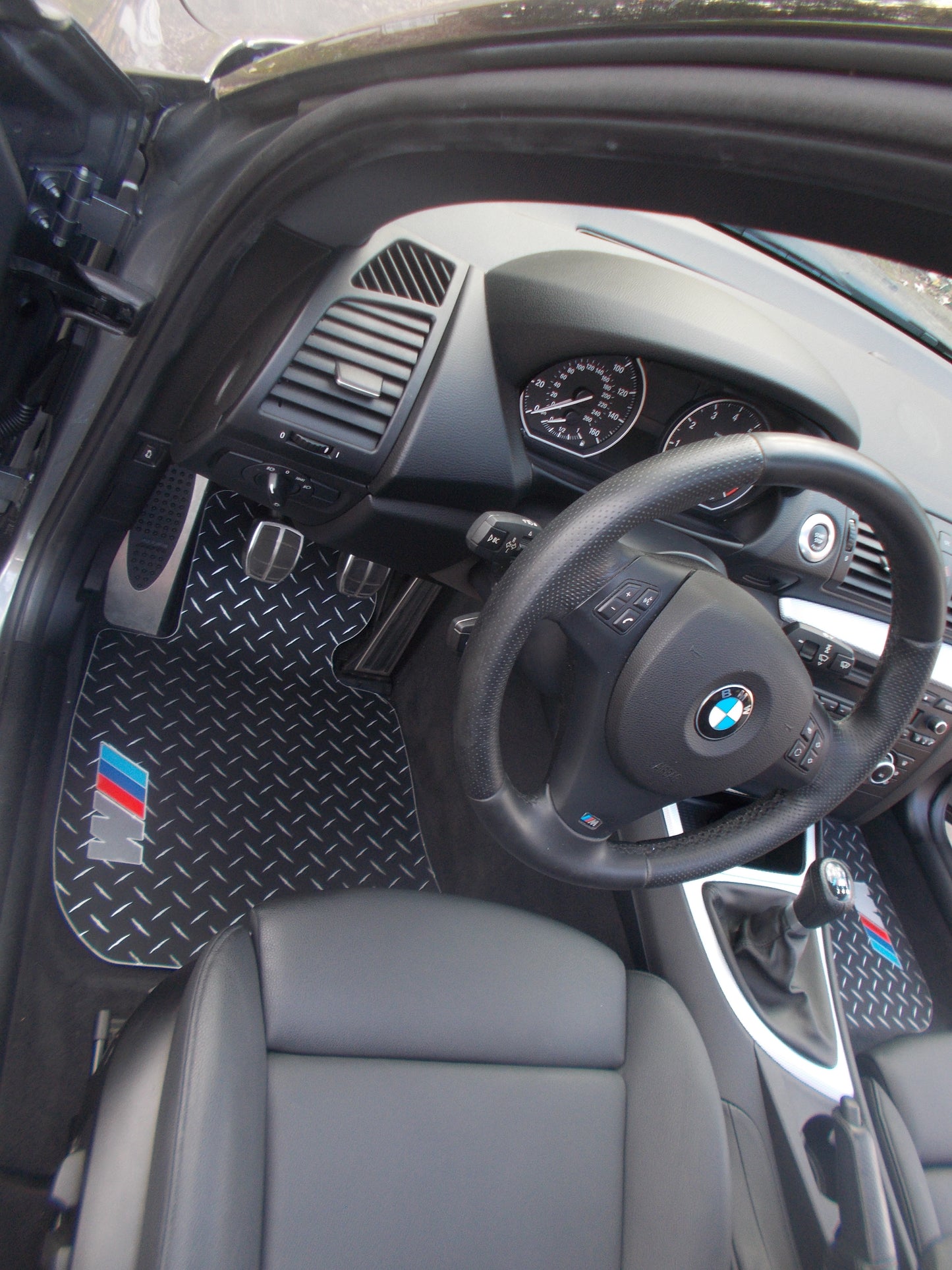 BMW 1-Series 2004-2011 E82