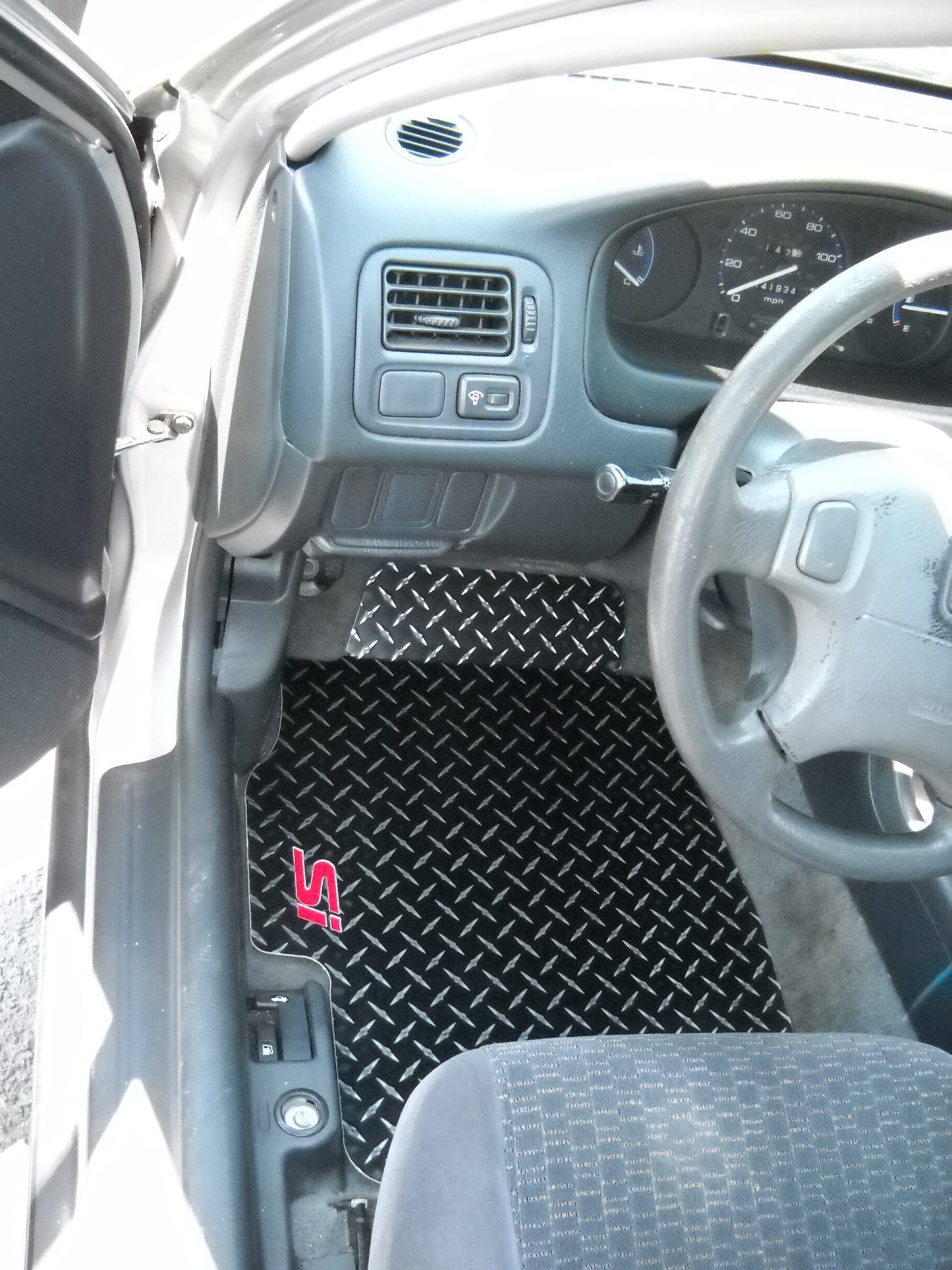 Honda Civic 1996-2000 6th Gen