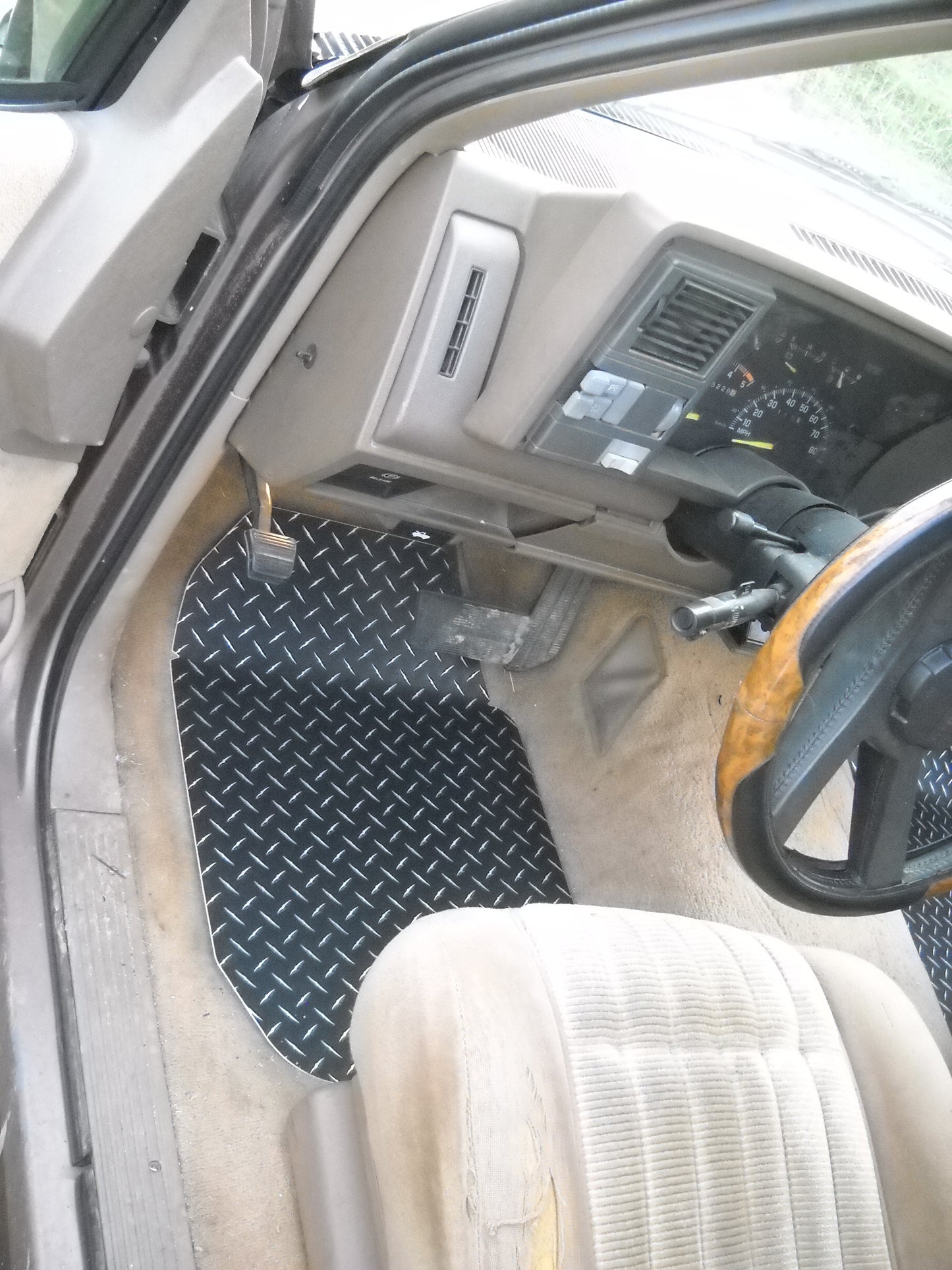Chevrolet Suburban 1992-1998