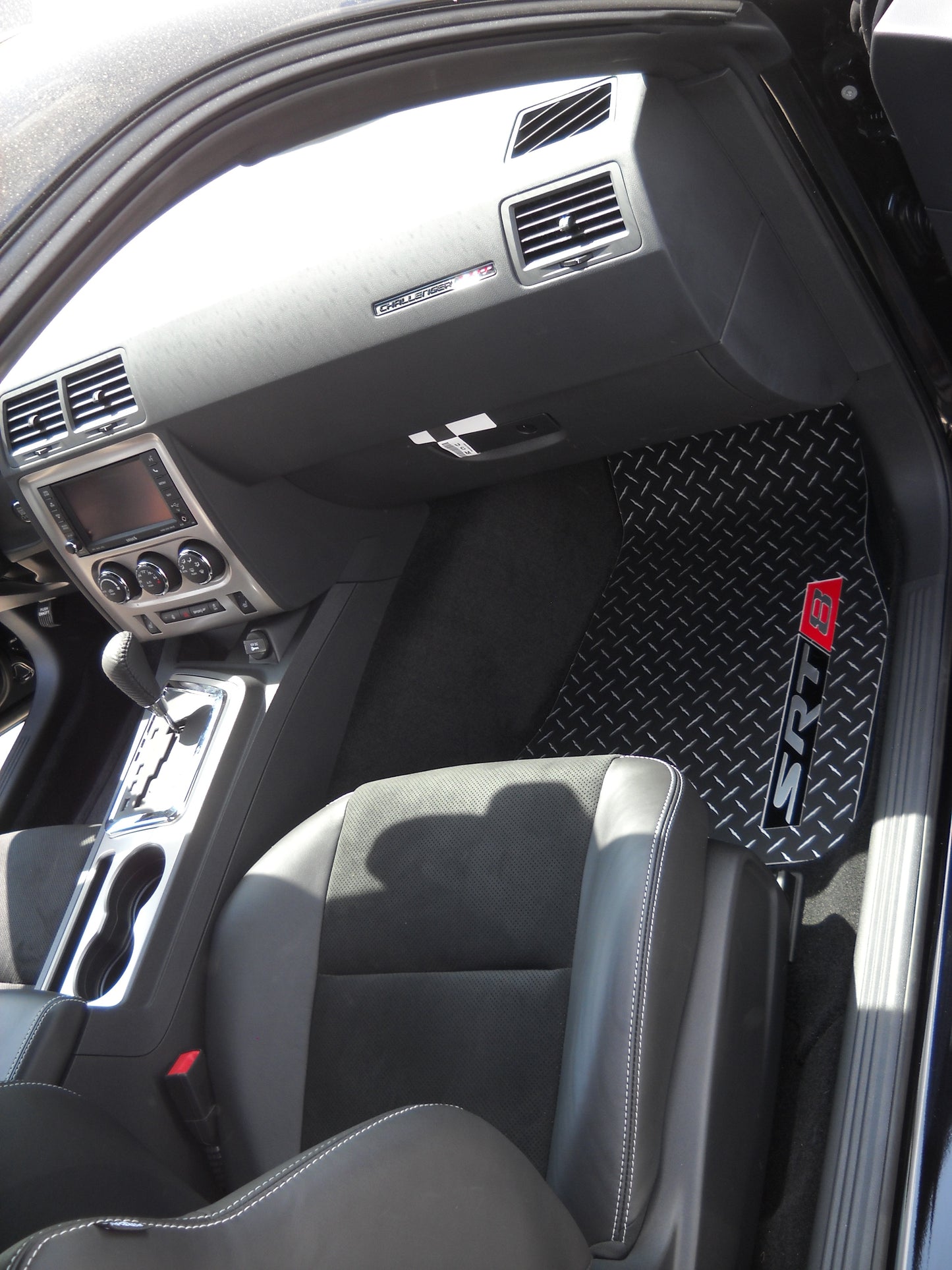 Dodge Challenger R/T SRT-8 2008-2011
