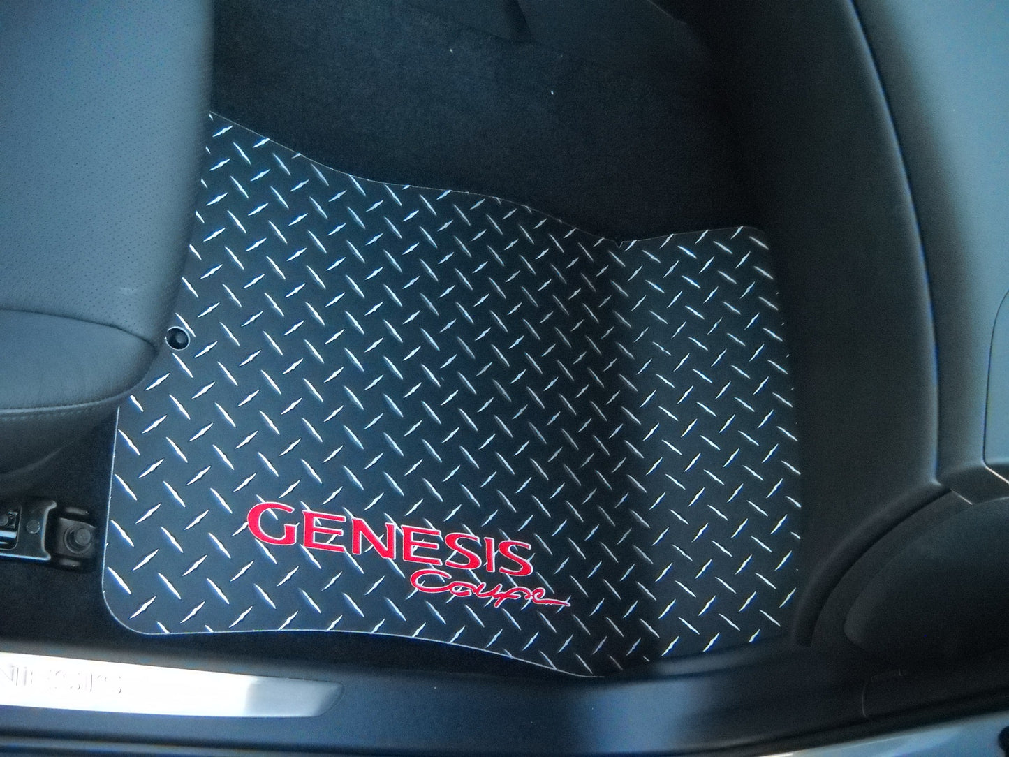 Hyundai Genesis Coupe 2009-2013