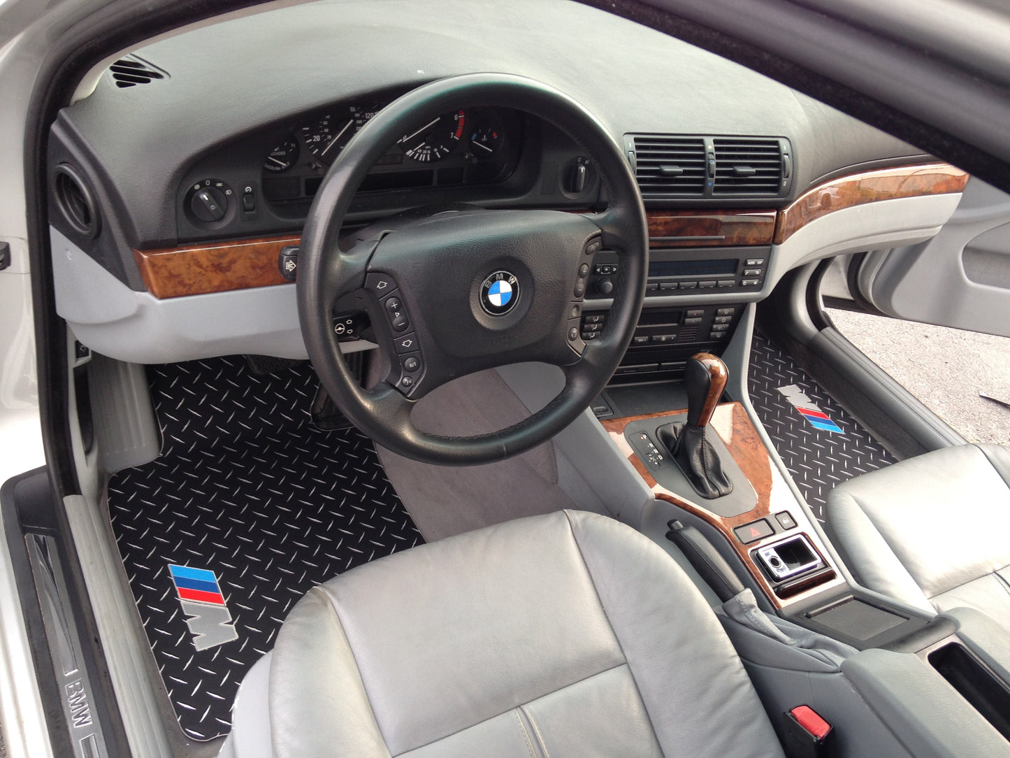 BMW 5-Series M5 1995-2004 E39