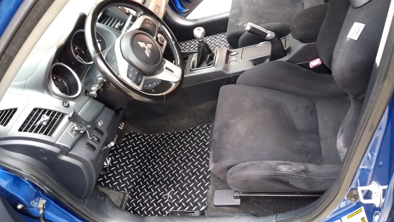 Mitsubishi Lancer 2008-2013