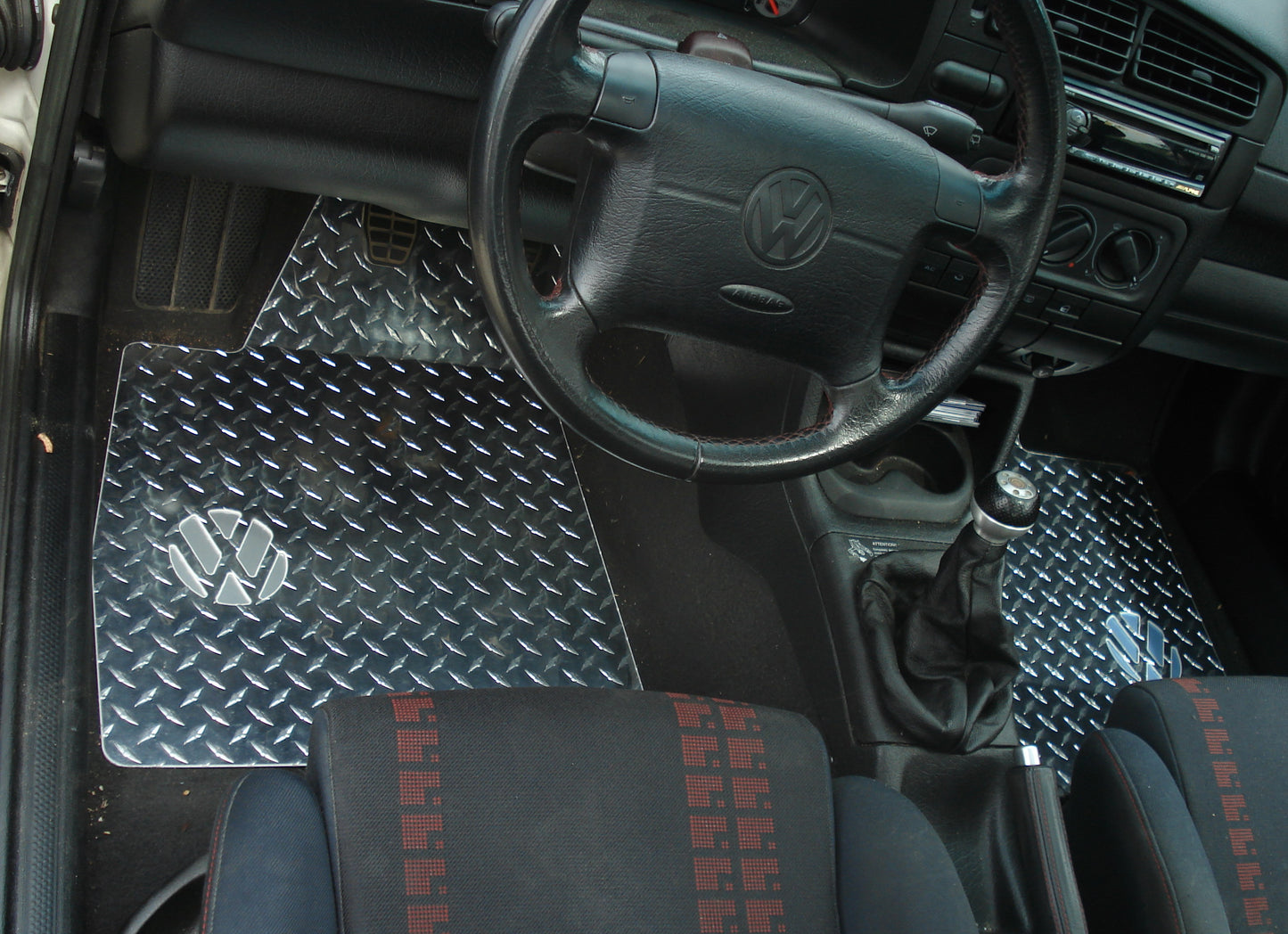 Volkswagen Golf 1993-1998 MK III