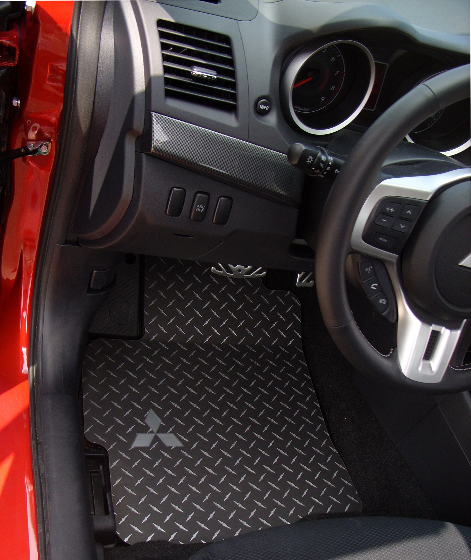 MOTOS Auto-vloermatten van rubber voor Mitsubishi Eclipse Cross vanaf 2018 Verbeter uw reiscomfort met Anti-Slip Mat Car No.77- Vloermatten voor alle weersomstandigheden, bescherming tegen vuil MOTOS Auto-vloermatten van rubber voor Mitsubishi Eclipse Cross vanaf 2018 Verbeter uw reiscomfort met Anti-Slip Mat Car No.77- Vloermatten voor alle weersomstandigheden, bescherming tegen vuil