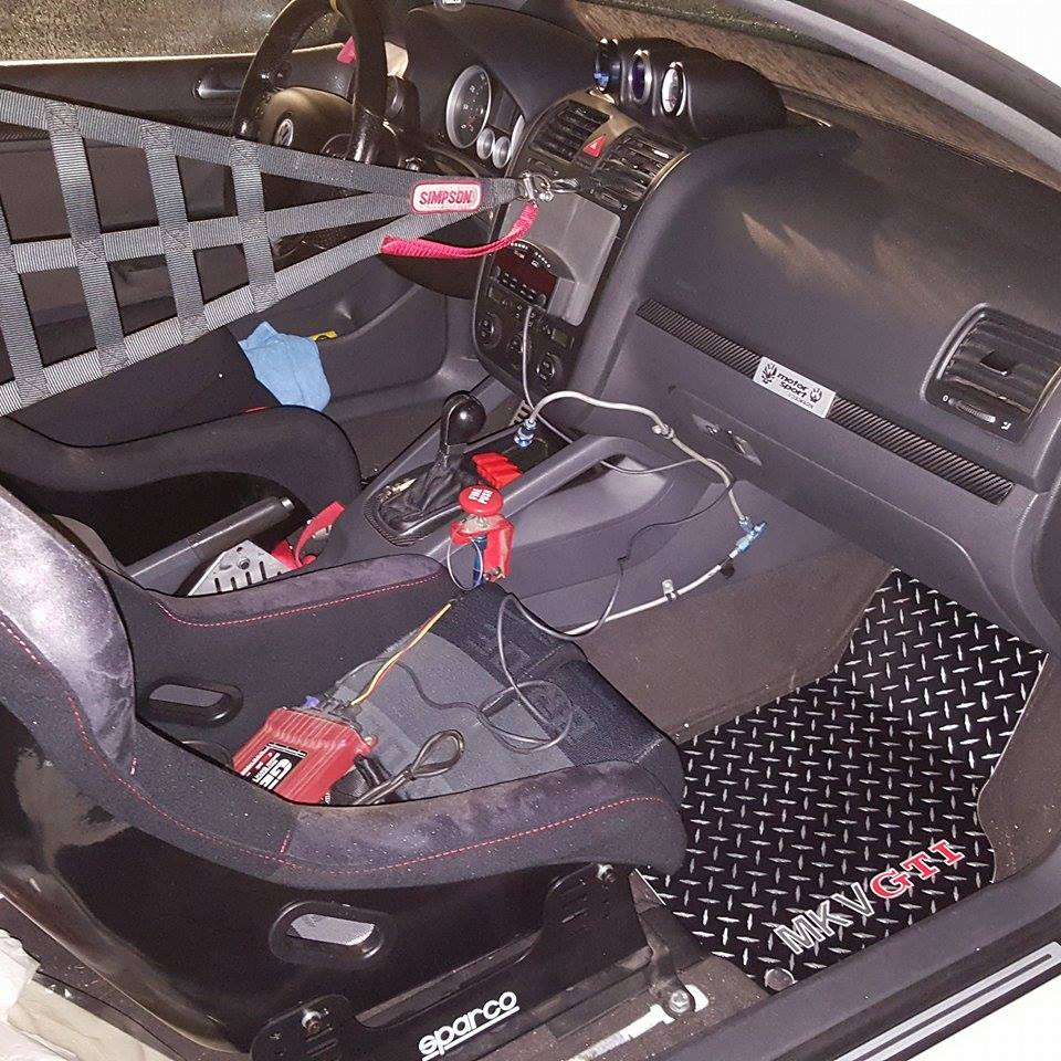 VW Golf GTI  (MK5) 05-09 BLACK Metal diamond tread plate floor mats Front set