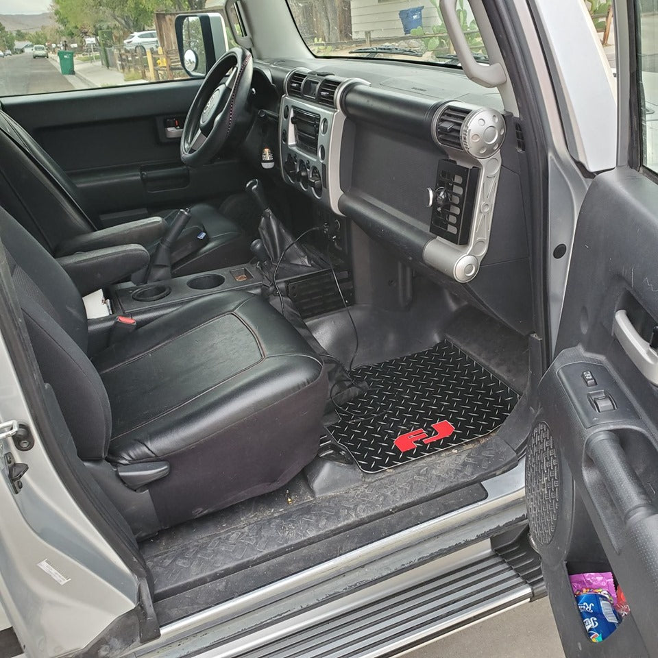 Toyota FJ 06-14  Black Aluminum diamond tread plate floor mats