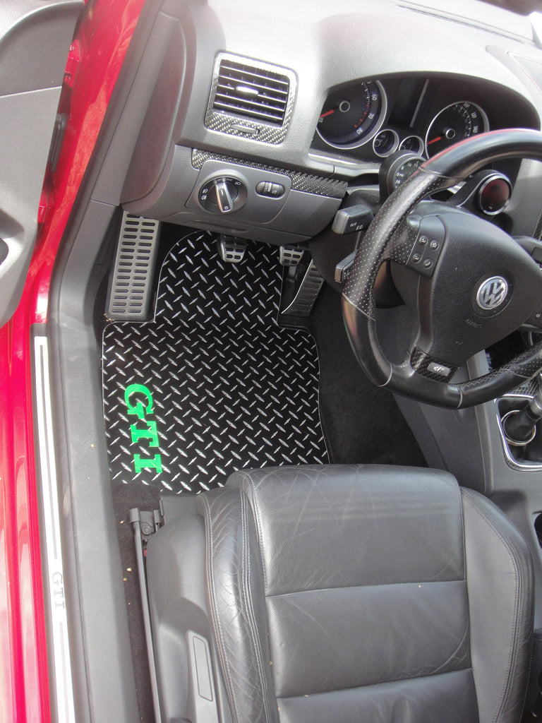 VW Golf GTI  (MK5) 05-09 BLACK Metal diamond tread plate floor mats Front set