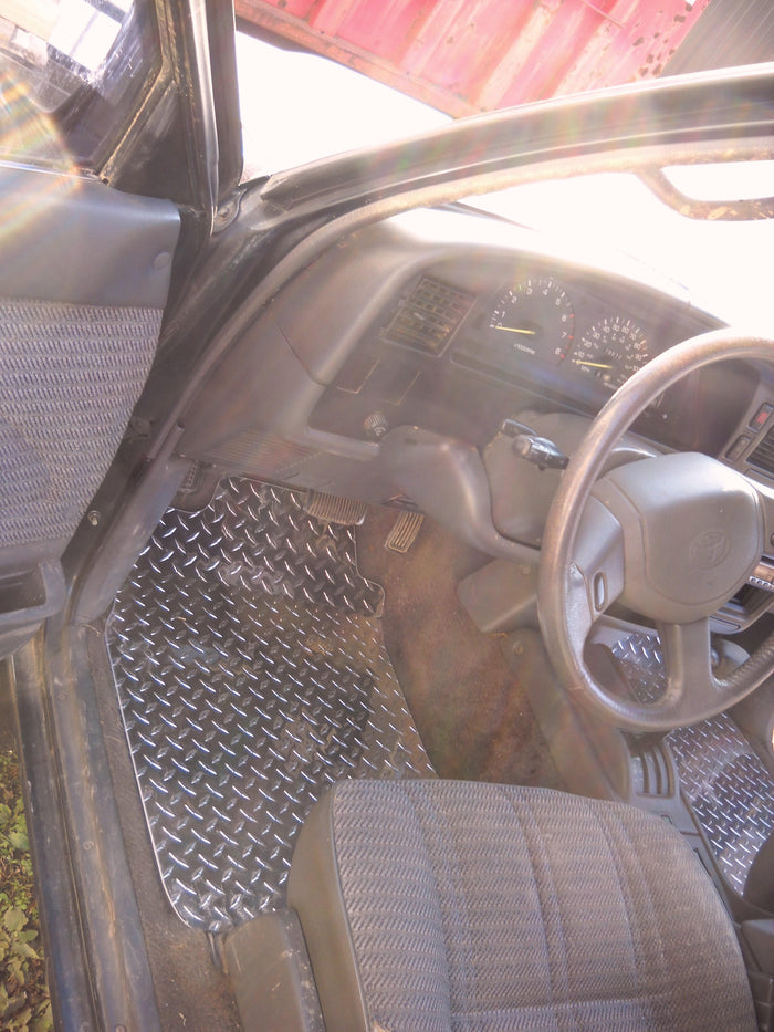 Toyota 4Runner 89-95  aluminum diamond plate floor mats