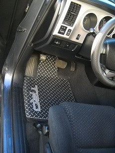 Toyota Tundra 2000-2006 aluminum diamond plate floor mats